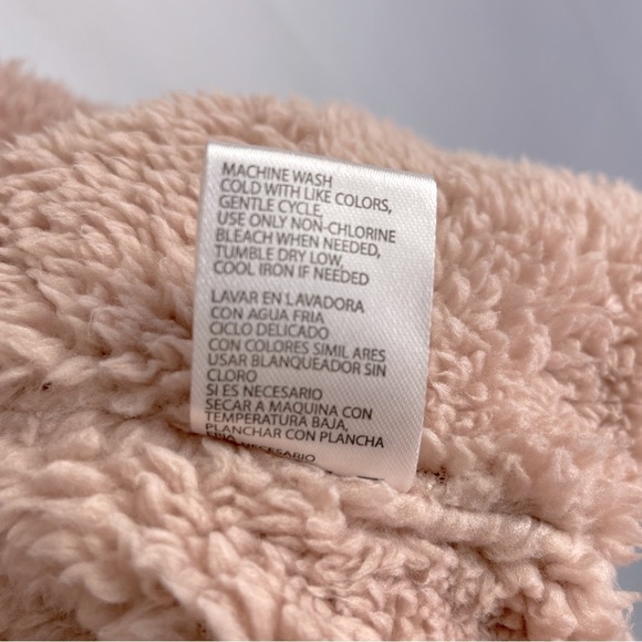 Weatherproof Vintage 1948 Fluffy Pink Sherpa Hooded Vest size M - Picture 10 of 11